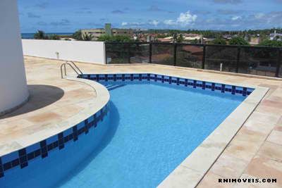 Piscina e terraço